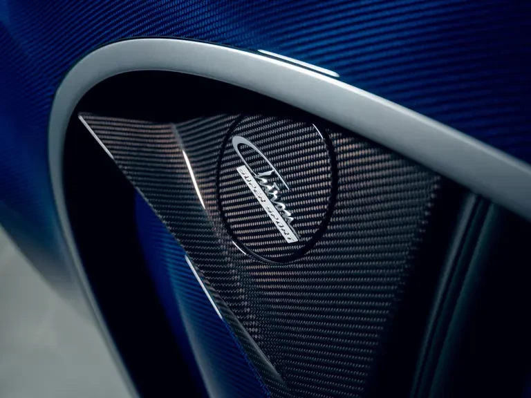 2023 Bugatti Chiron Super Sport - Image 20 of 31