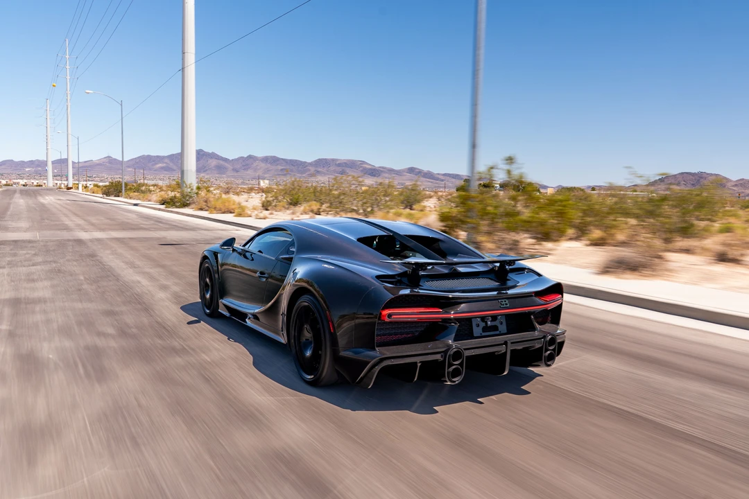 2023 Bugatti Chiron Super Sport - Image 2 of 31