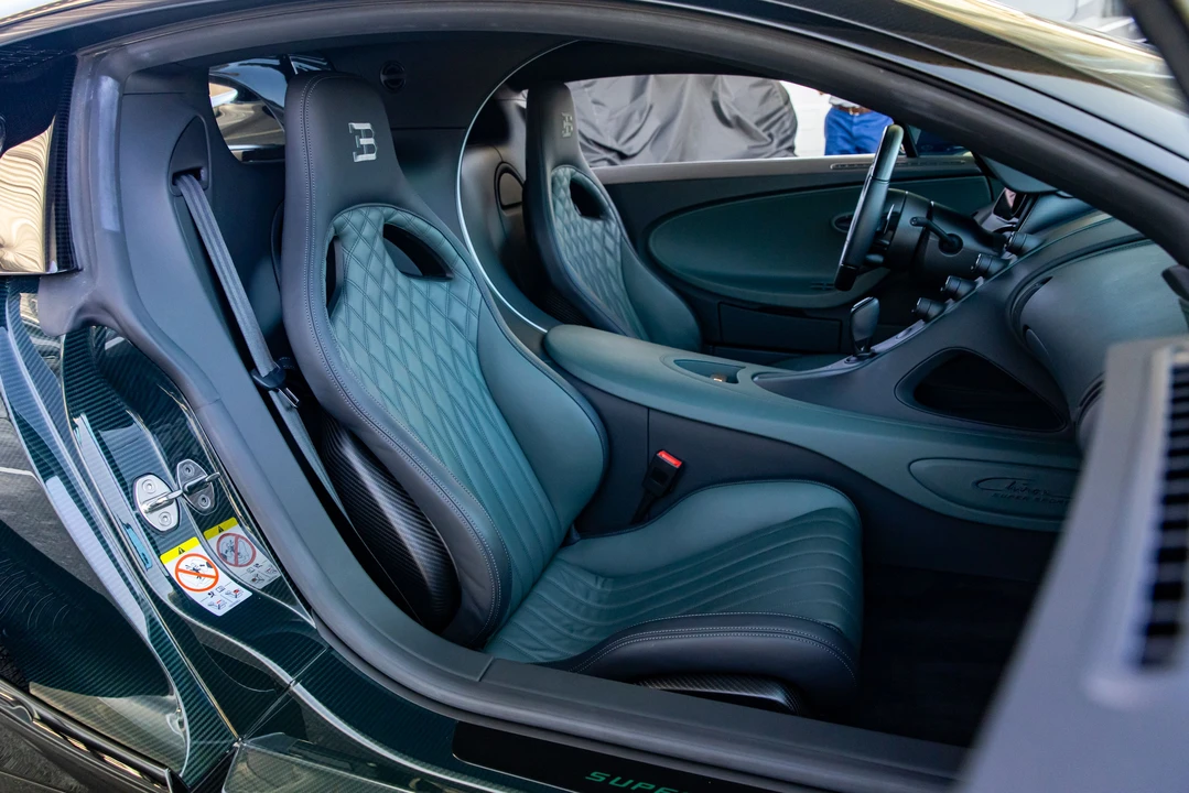 2023 Bugatti Chiron Super Sport - Image 14 of 31