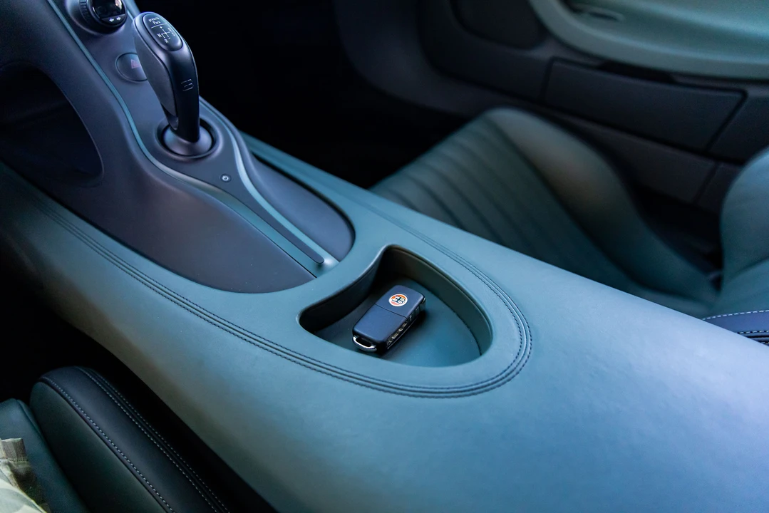 2023 Bugatti Chiron Super Sport - Image 17 of 31