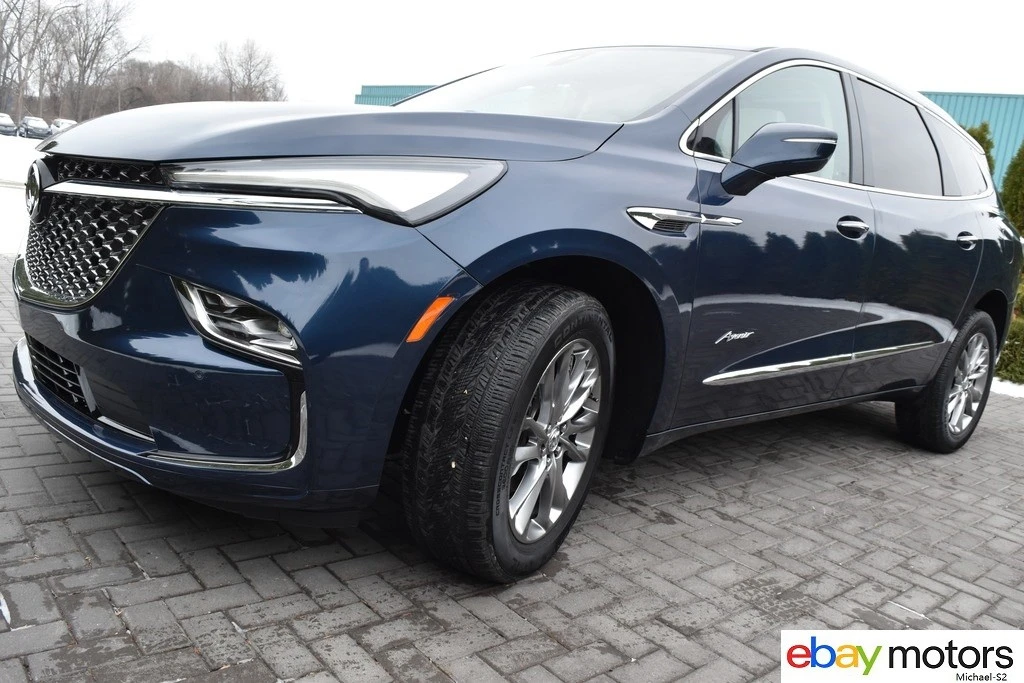2023 Buick Enclave - Image 9 of 21