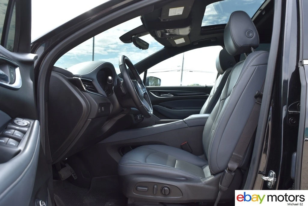 2023 Buick Enclave - Image 10 of 21