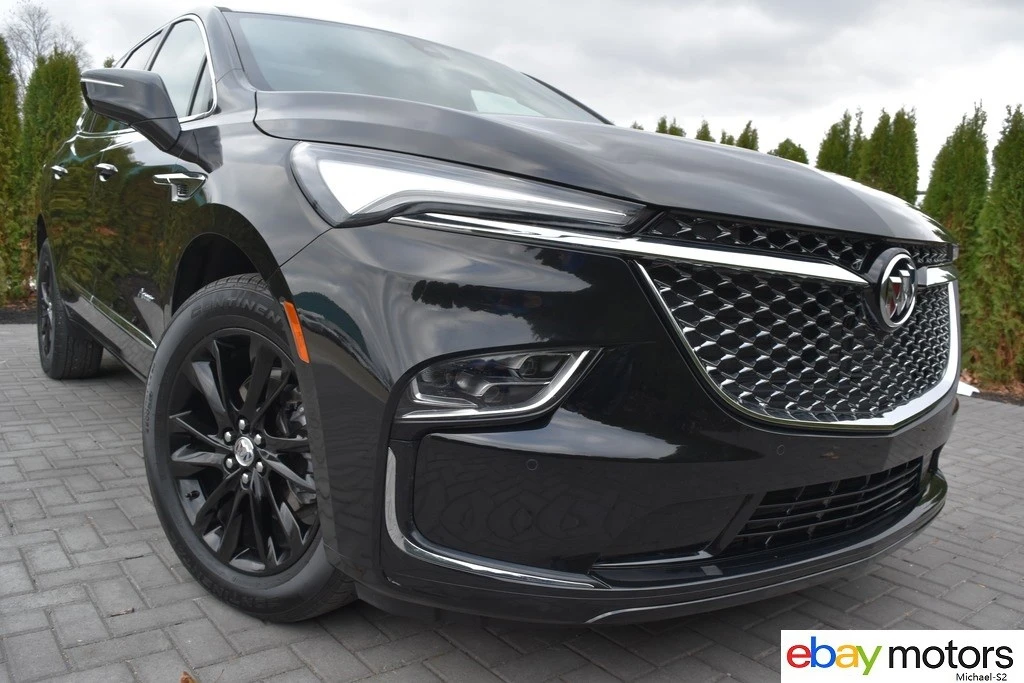 2023 Buick Enclave - Image 2 of 21