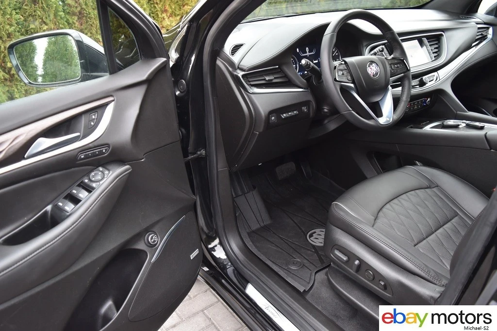2023 Buick Enclave - Image 11 of 21