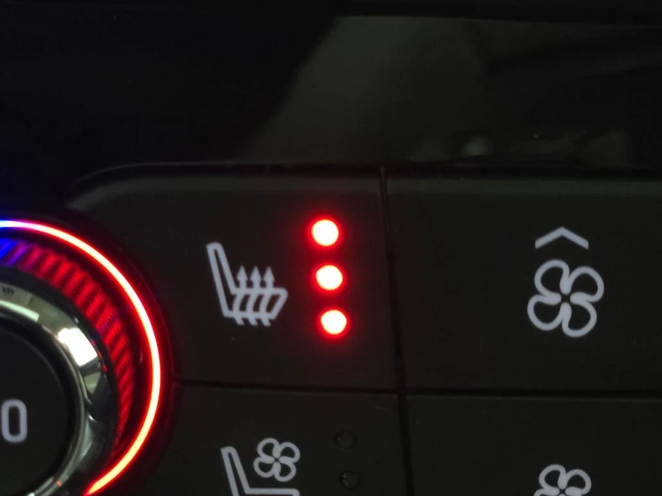 2023 Buick Enclave - Image 9 of 12