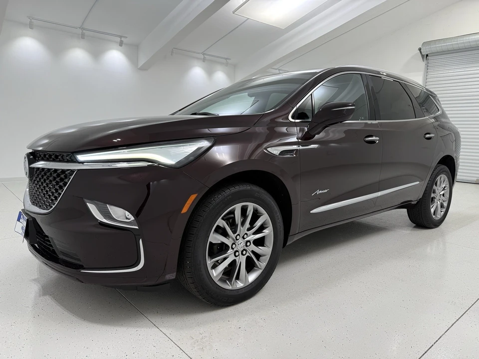 2023 Buick Enclave - Image 3 of 12