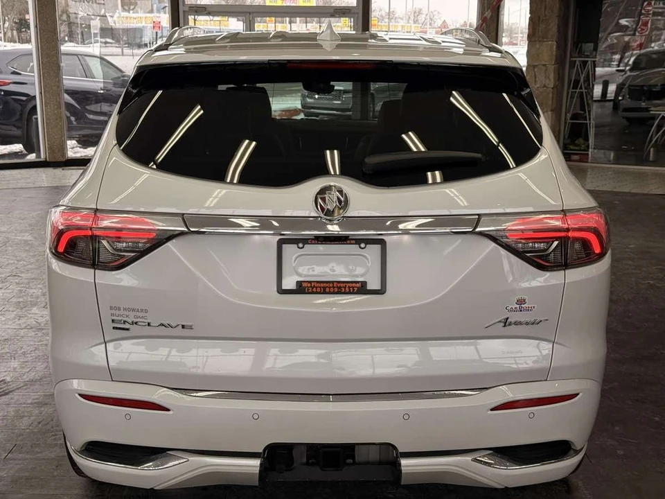 2023 Buick Enclave - Image 12 of 21