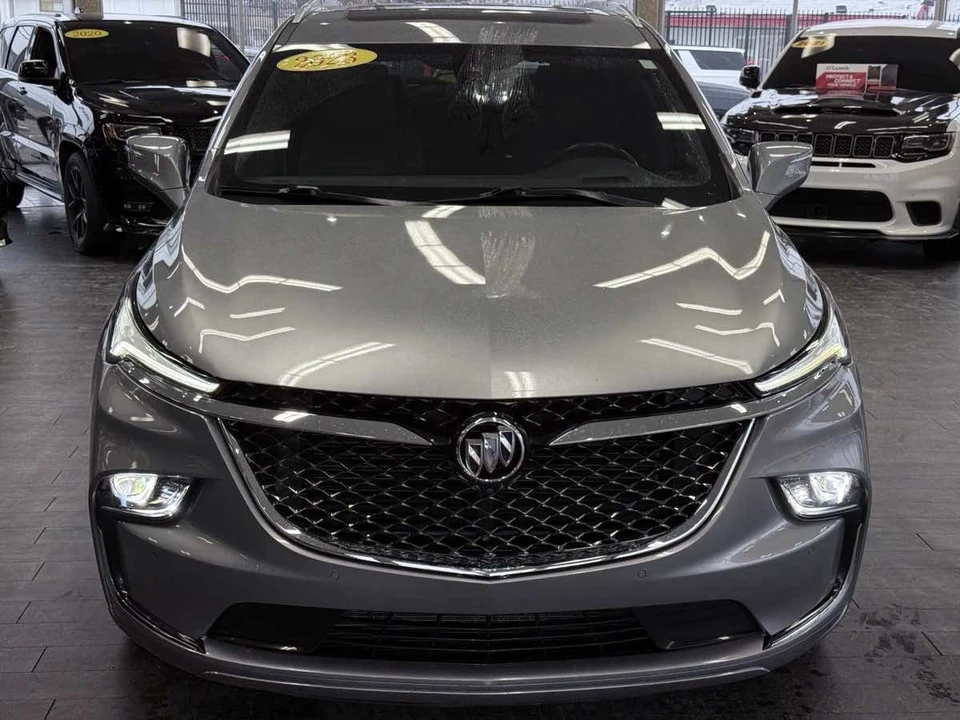 2023 Buick Enclave - Image 3 of 12