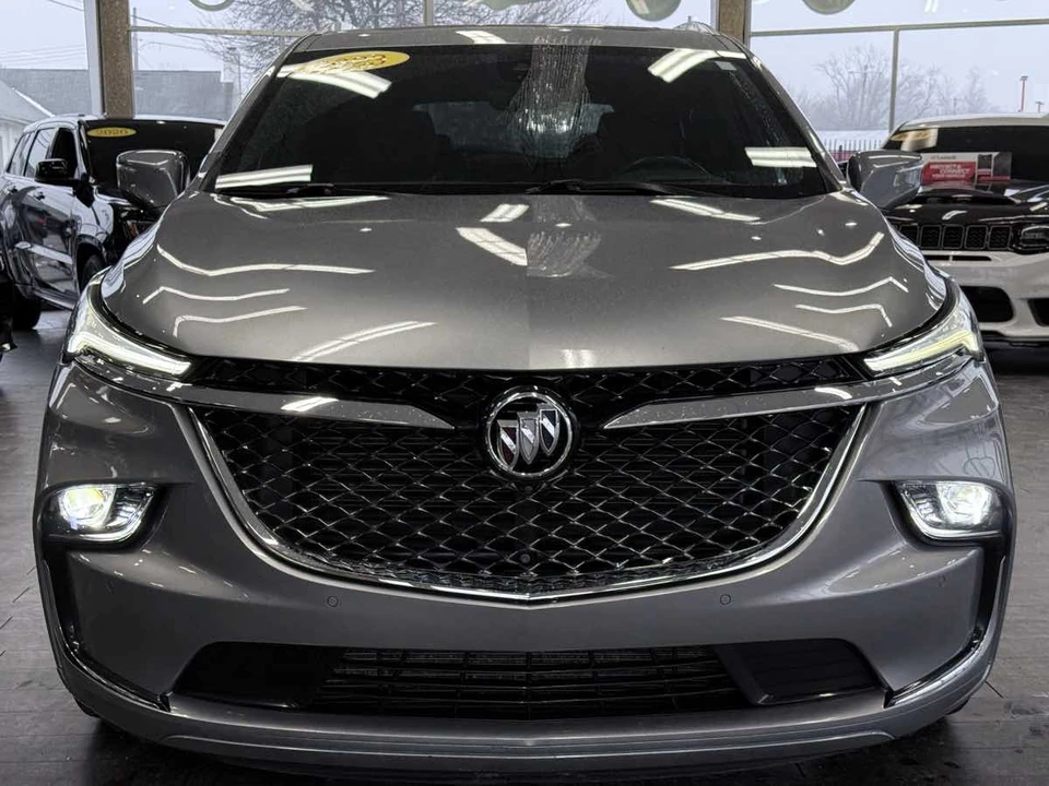 2023 Buick Enclave - Image 6 of 12