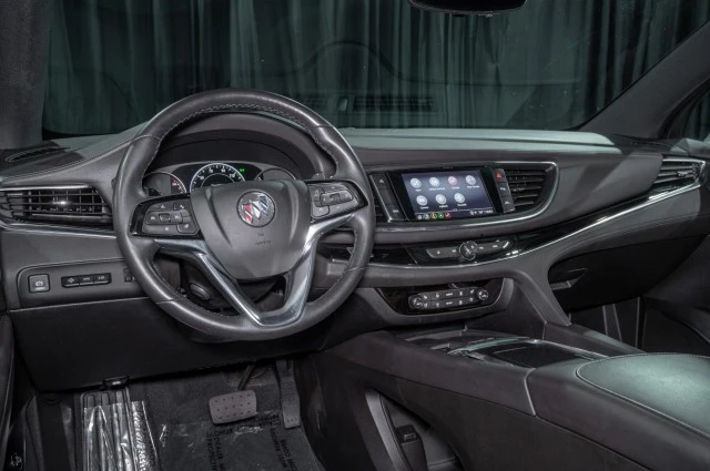 2023 Buick Enclave - Image 17 of 21