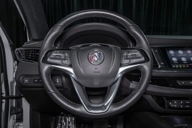 2023 Buick Enclave - Image 19 of 21