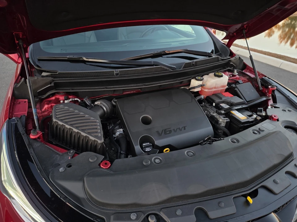 2023 Buick Enclave - Image 16 of 21