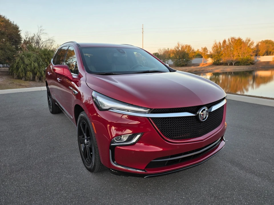 2023 Buick Enclave - Image 3 of 21