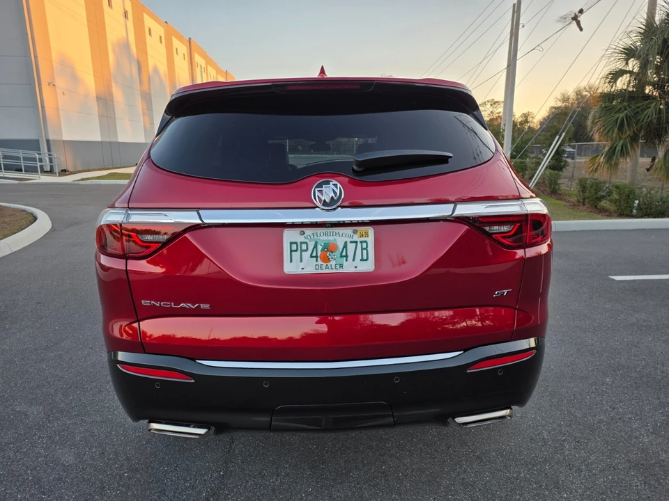 2023 Buick Enclave - Image 7 of 21