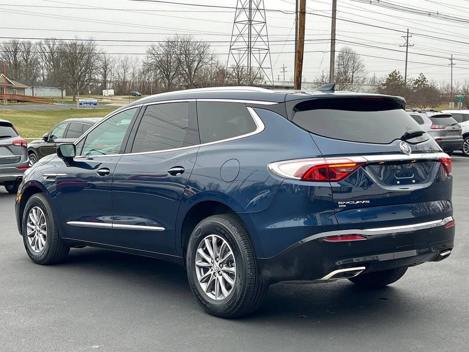 2023 Buick Enclave - Image 5 of 21