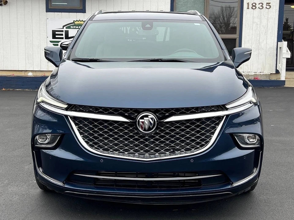 2023 Buick Enclave - Image 8 of 21