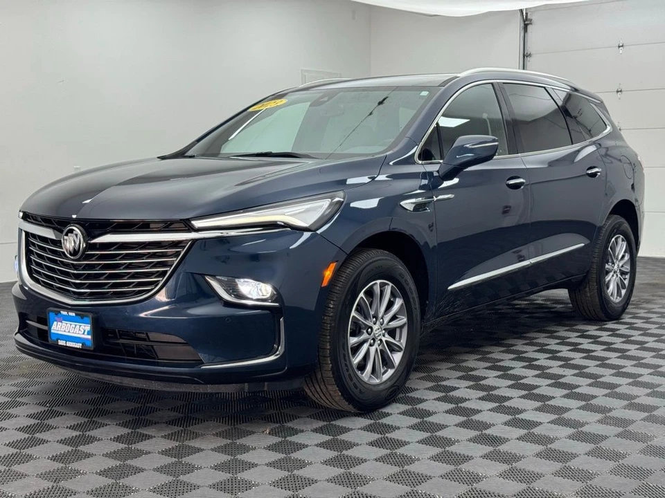2023 Buick Enclave - Image 12 of 12