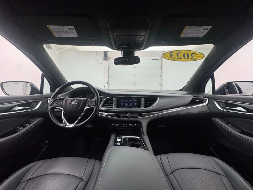 2023 Buick Enclave - Image 2 of 12