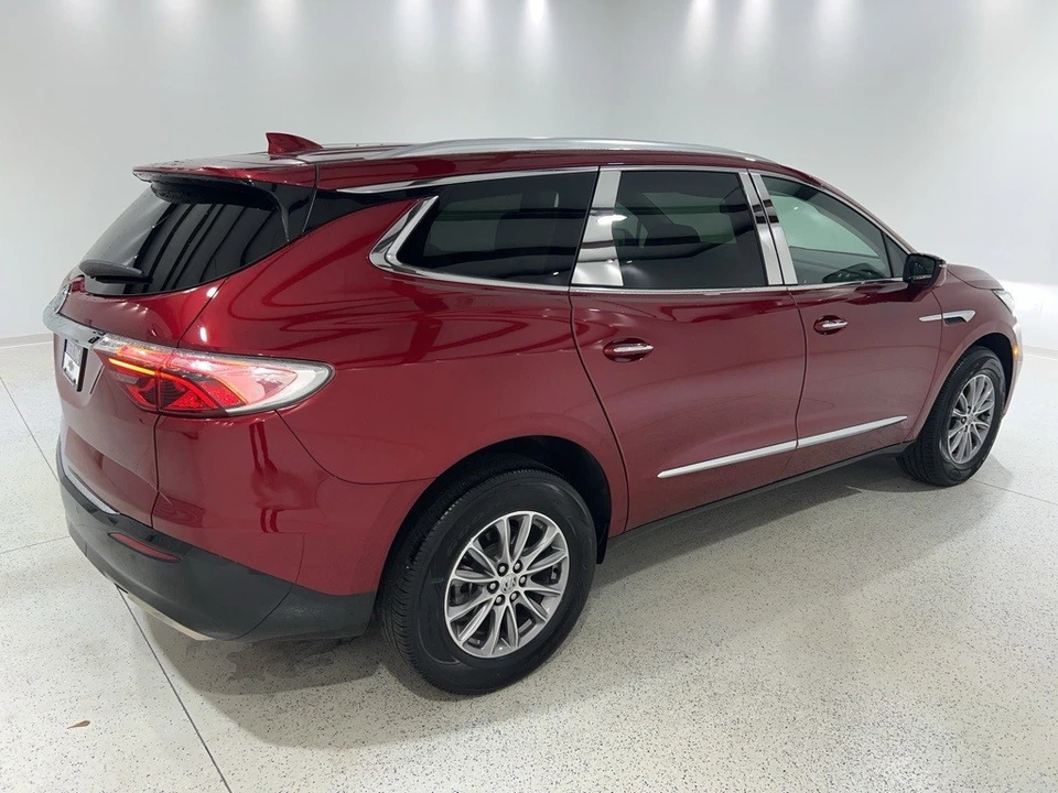 2023 Buick Enclave - Image 5 of 12