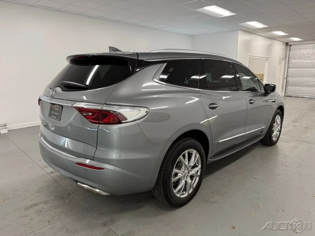2023 Buick Enclave - Image 6 of 12