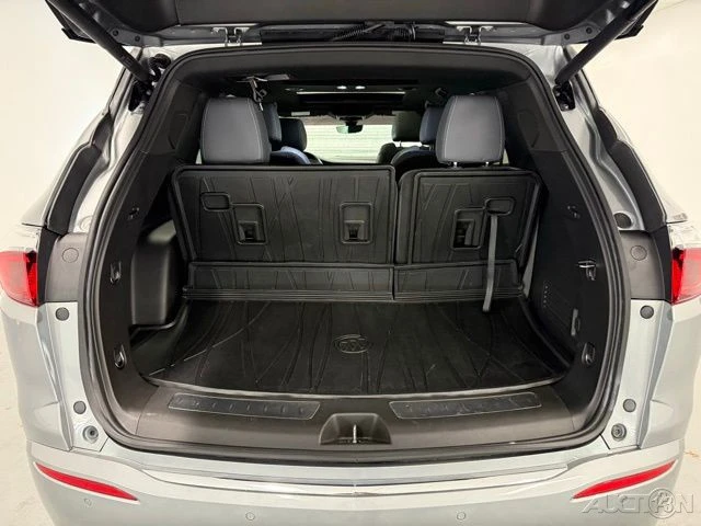 2023 Buick Enclave - Image 8 of 12