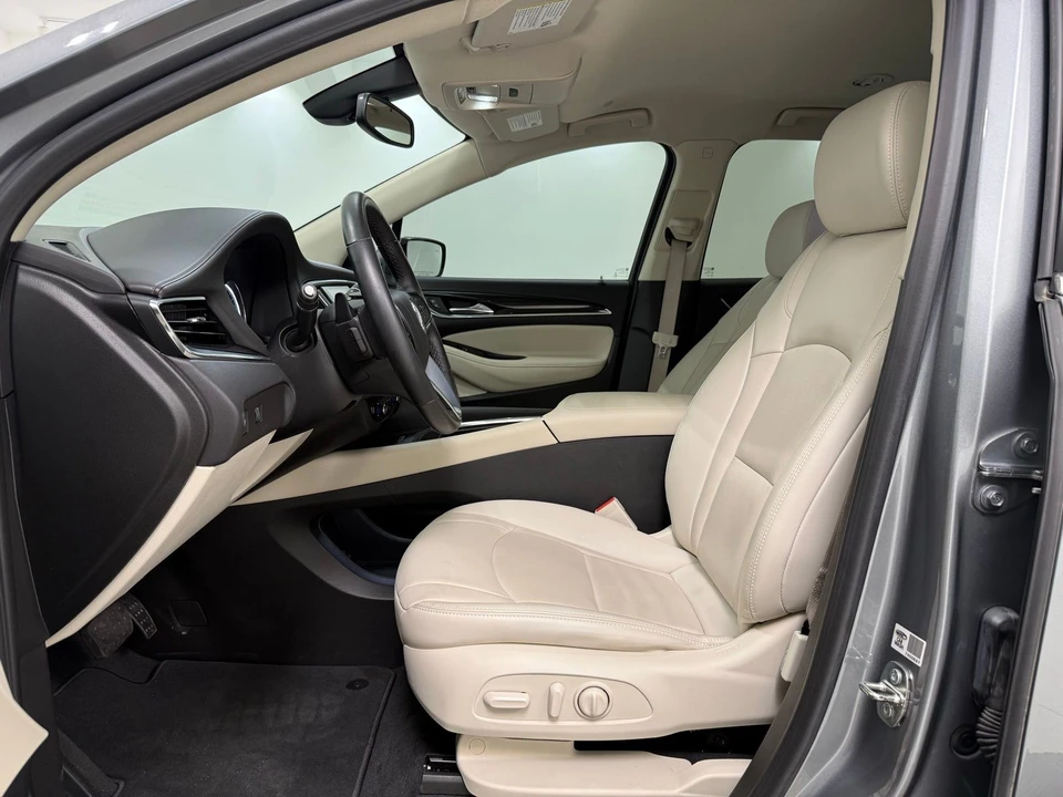 2023 Buick Enclave - Image 13 of 21