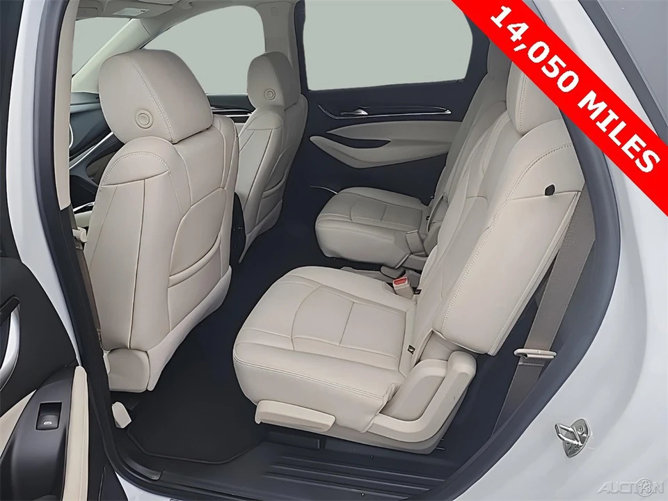 2023 Buick Enclave - Image 10 of 21