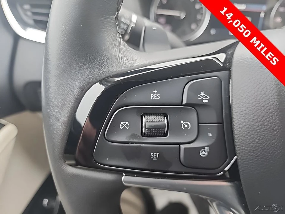 2023 Buick Enclave - Image 15 of 21