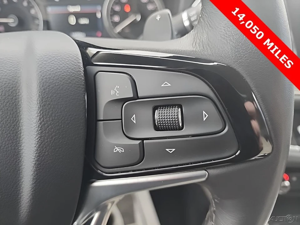 2023 Buick Enclave - Image 16 of 21