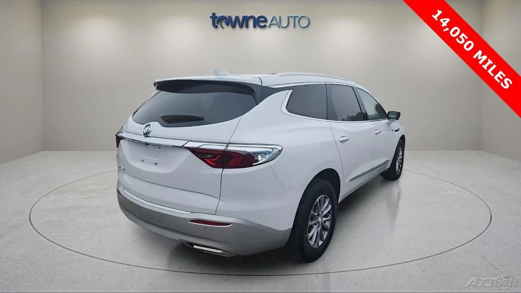 2023 Buick Enclave - Image 5 of 21