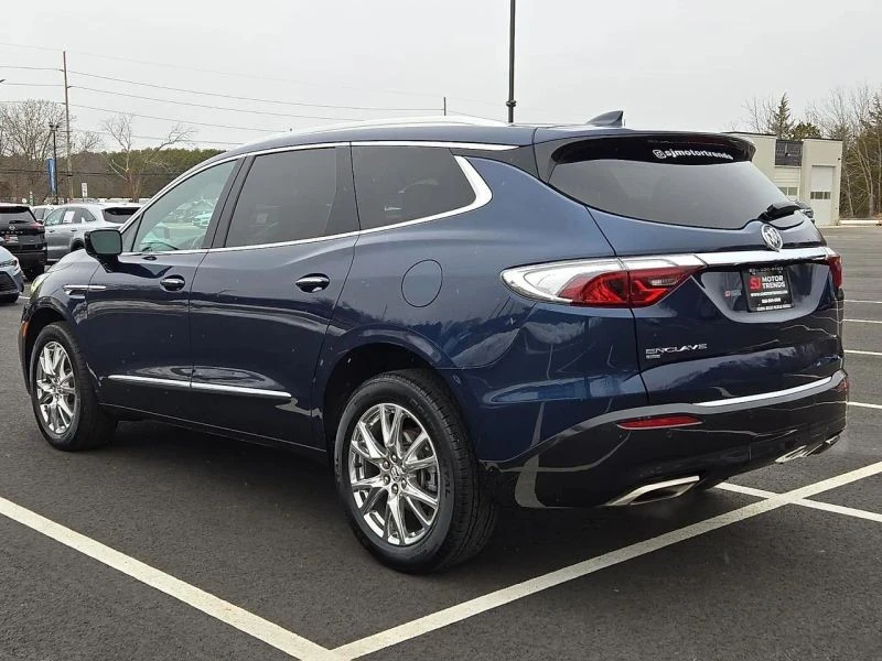 2023 Buick Enclave - Image 4 of 12