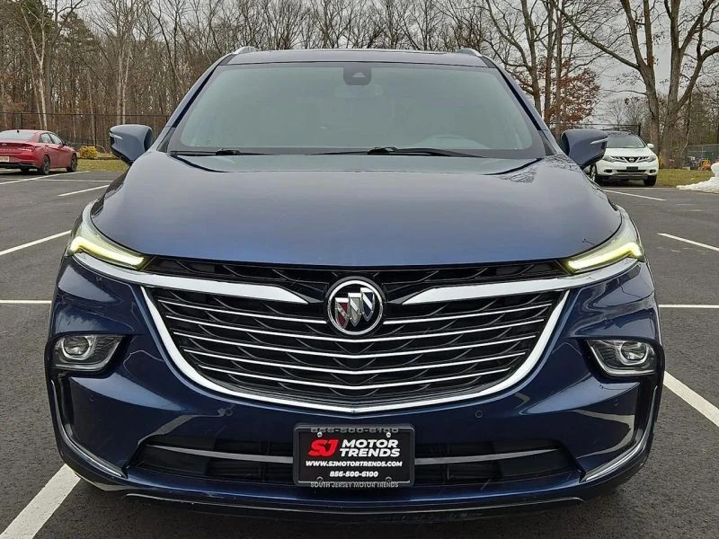 2023 Buick Enclave - Image 2 of 12