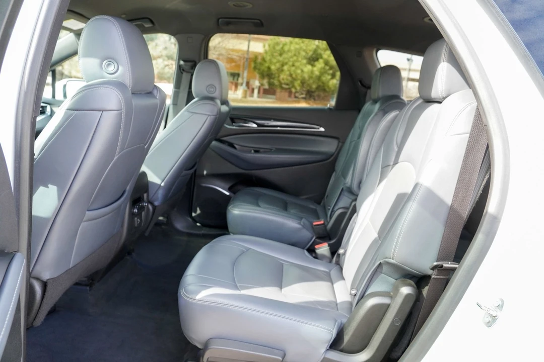 2023 Buick Enclave - Image 15 of 21