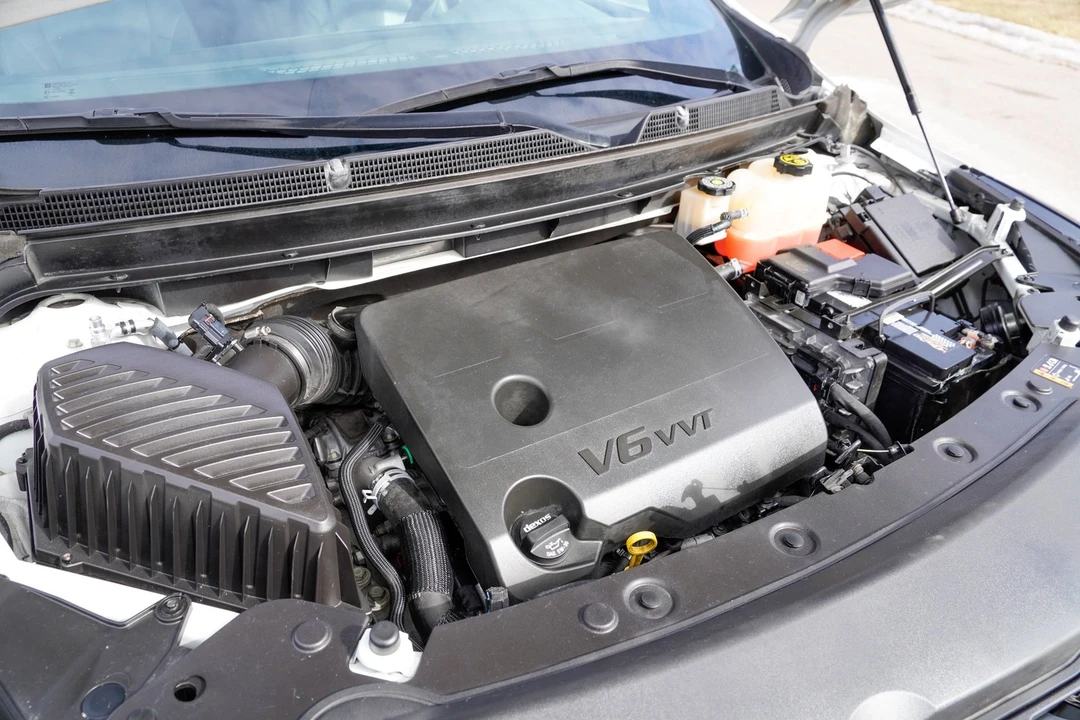 2023 Buick Enclave - Image 19 of 21