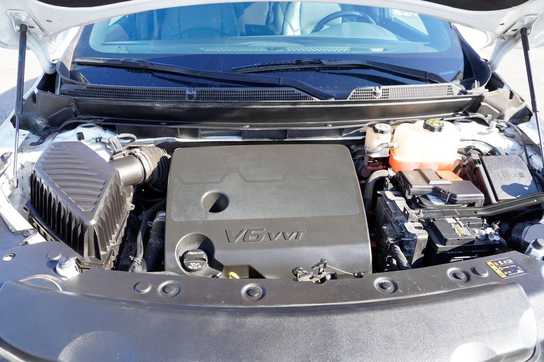 2023 Buick Enclave - Image 18 of 21