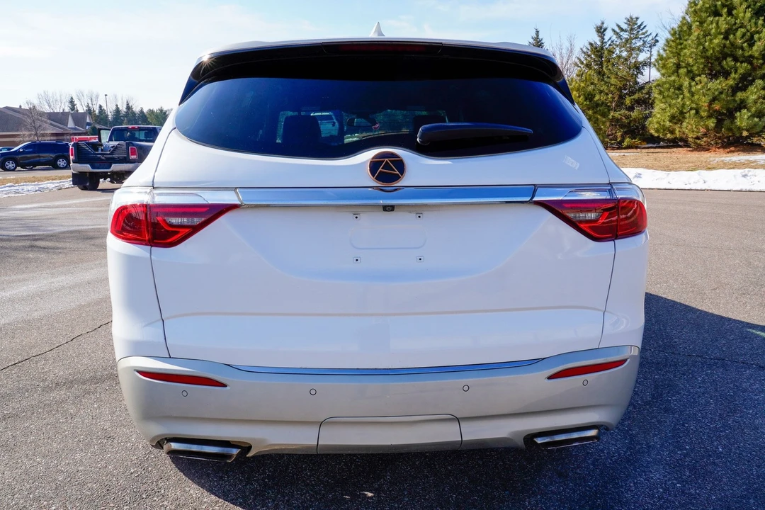 2023 Buick Enclave - Image 5 of 21