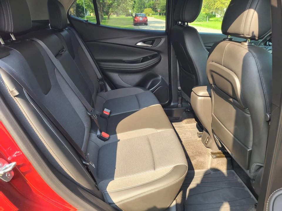2023 Buick Encore GX - Image 13 of 21