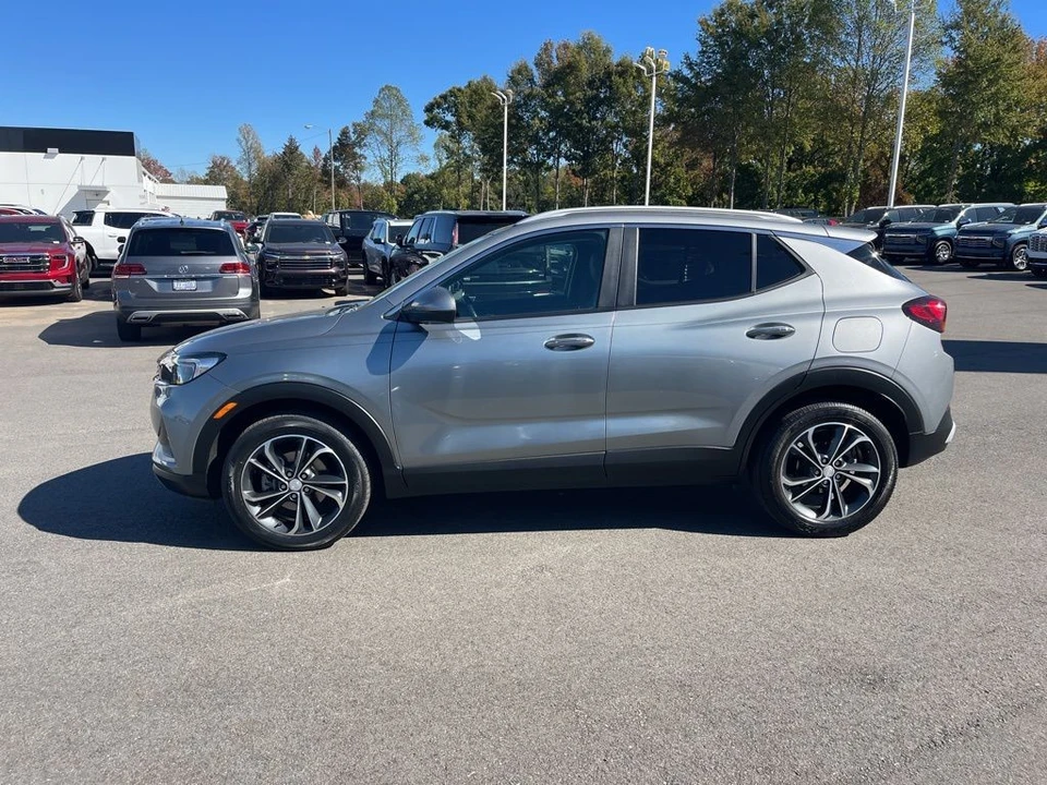 2023 Buick Encore GX - Image 2 of 12