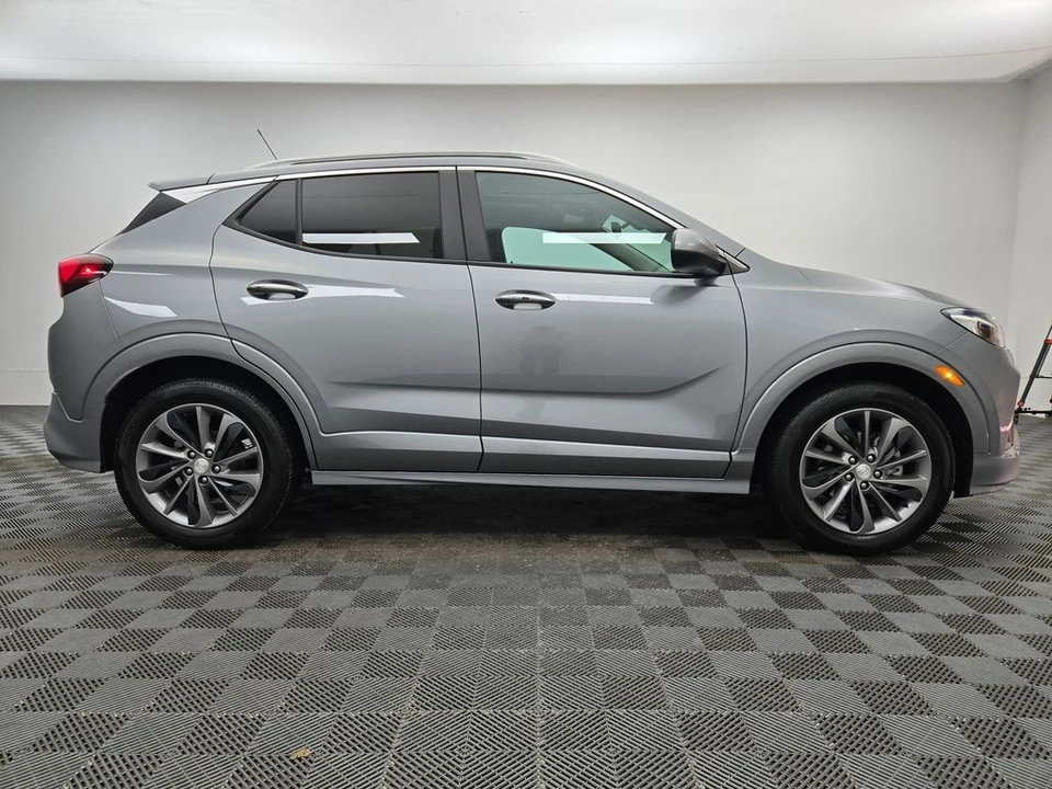 2023 Buick Encore GX - Image 10 of 12