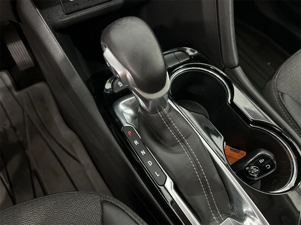 2023 Buick Encore GX - Image 15 of 21