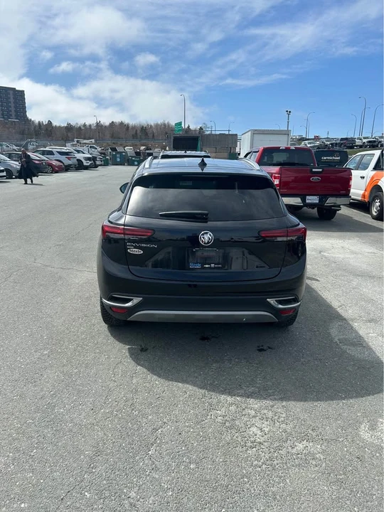 2023 Buick Envision - Image 4 of 9