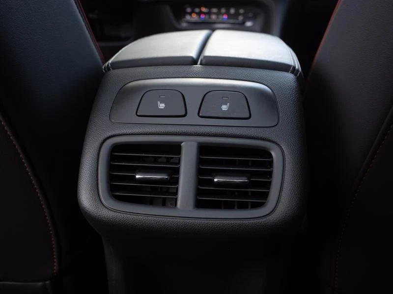 2023 Buick Envision - Image 15 of 20