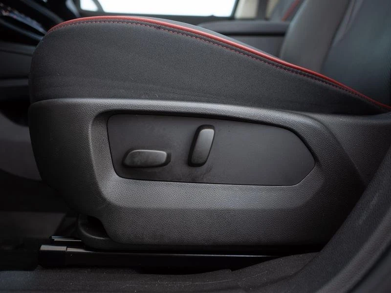 2023 Buick Envision - Image 10 of 20