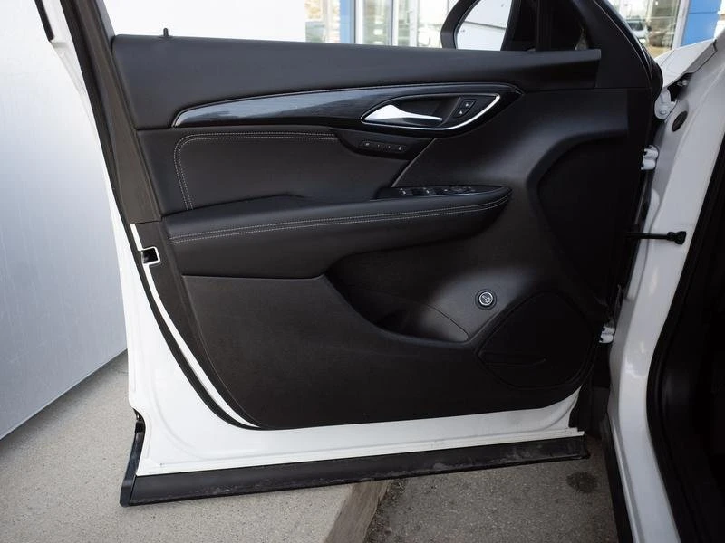 2023 Buick Envision - Image 13 of 20