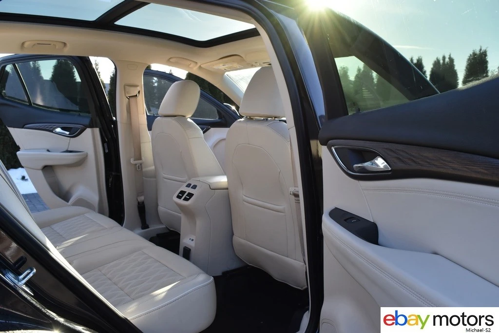 2023 Buick Envision - Image 18 of 21