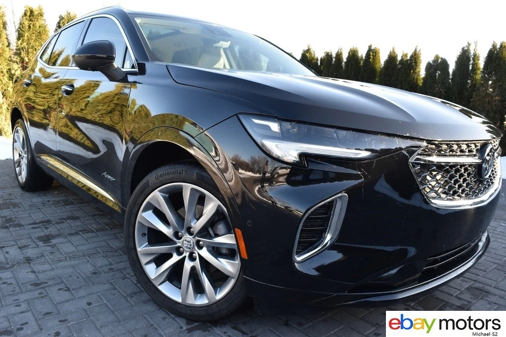 2023 Buick Envision - Image 2 of 21