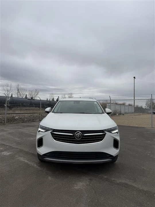 2023 Buick Envision - Image 3 of 11