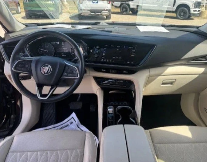 2023 Buick Envision - Image 8 of 12