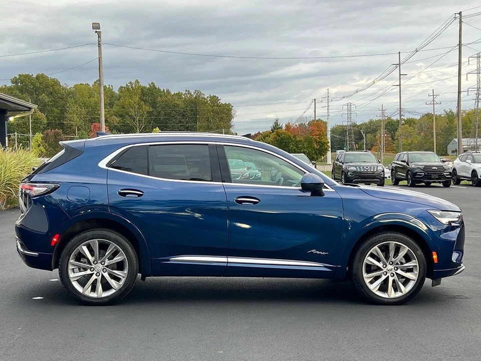 2023 Buick Envision - Image 13 of 21