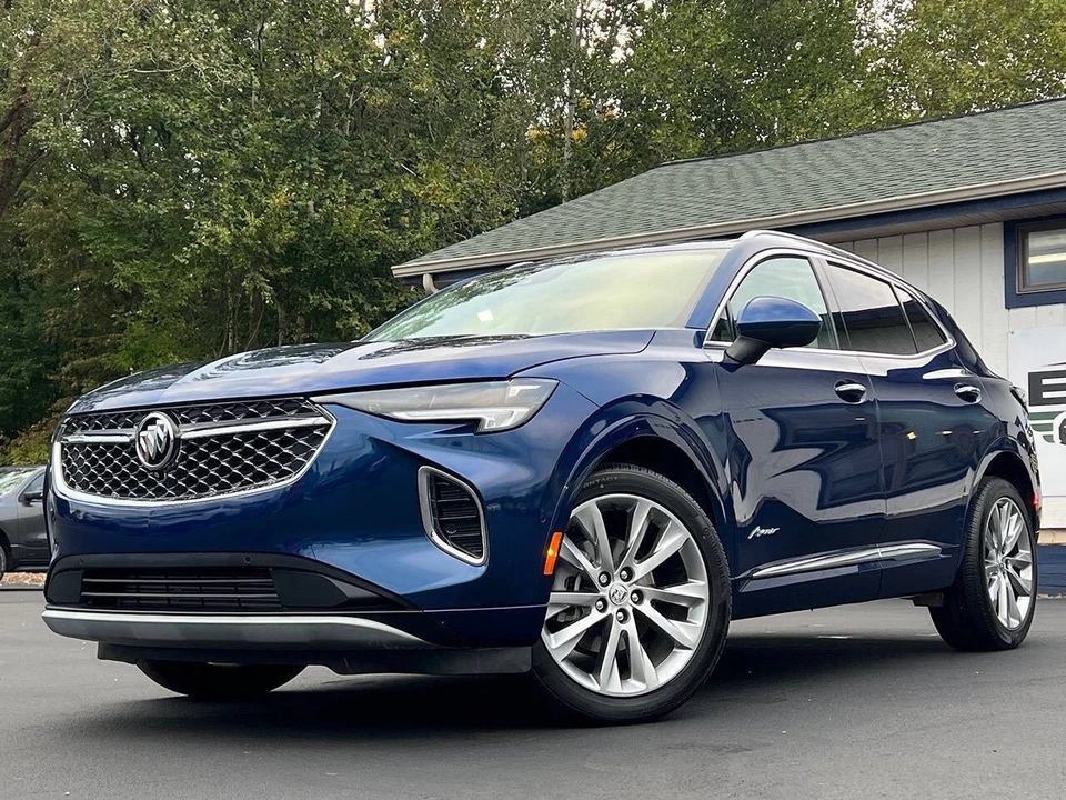 2023 Buick Envision - Image 17 of 21
